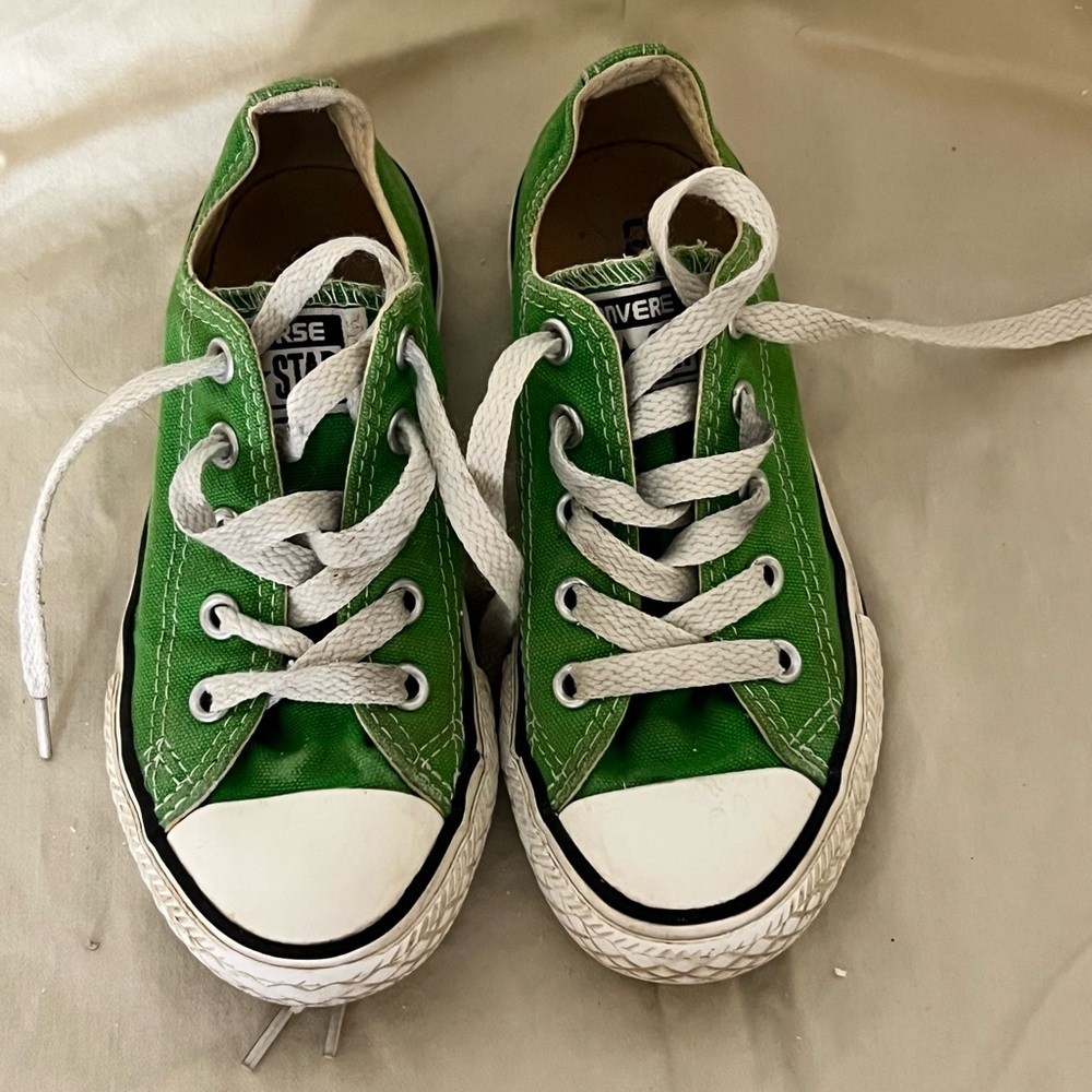 Converse Kids Sneakers in Bright Green